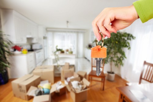 Home removal support for a flat in Finsbury