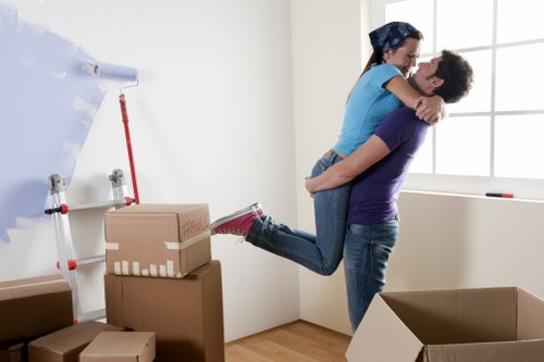 Room-by-room unpacking support for a Finsbury property