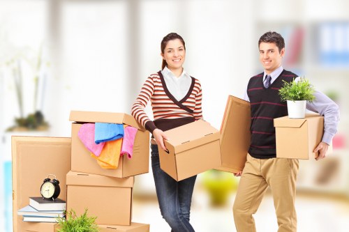 Man and van Finsbury service assisting with urban relocation